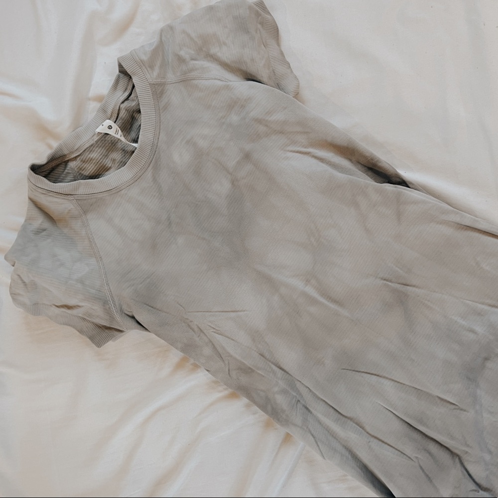 Lululemon swiftly tee